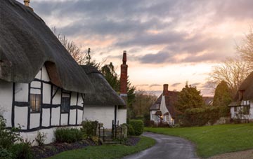 is South Farnborough thatch roofing popular